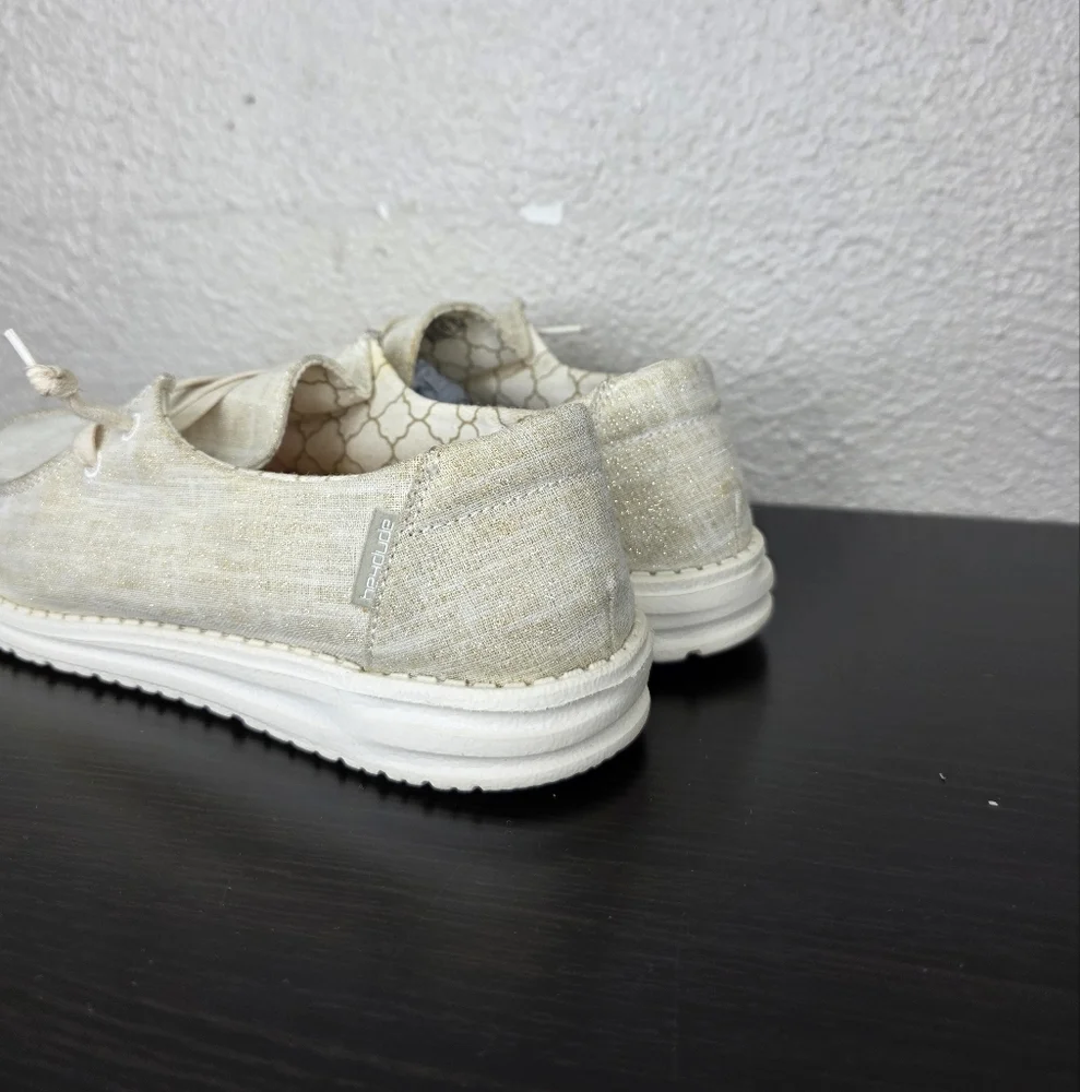 Hey Dude Wendy Sparkling Gold Women's Canvas Lightweight Shoes Loafers Size 8 - Picture 2 of 14